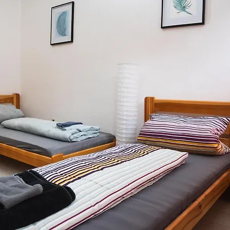 3 Zimmer Fuer Max. 5 Personen