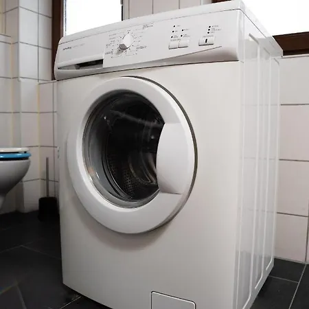 3 Zimmer Fuer Max. 5 Personen *