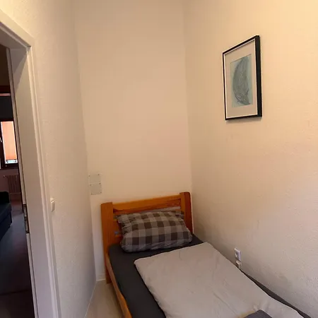 3 Zimmer Fuer Max. 5 Personen Appartement
